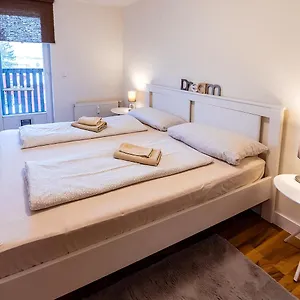 3 Og Links Apartament
